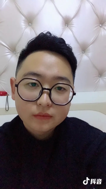 杰森的第一张照片--宁夏蓝颜知己交友网